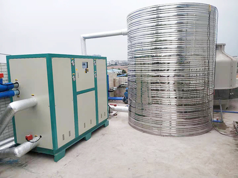 30匹冷水機